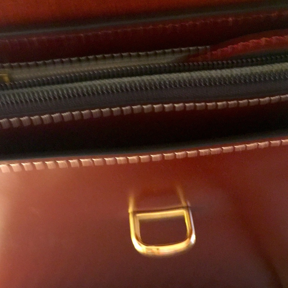 Dooney & Burke shoulder bag